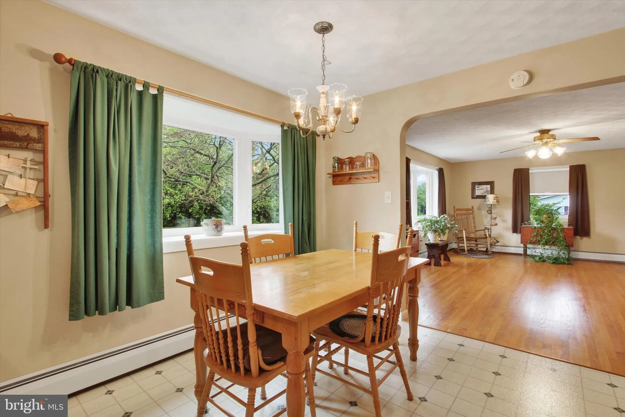 Abbottstown, Pennsylvania 17301, United States, 2 Bedrooms Bedrooms, ,2 BathroomsBathrooms,Residential,Pending,133786