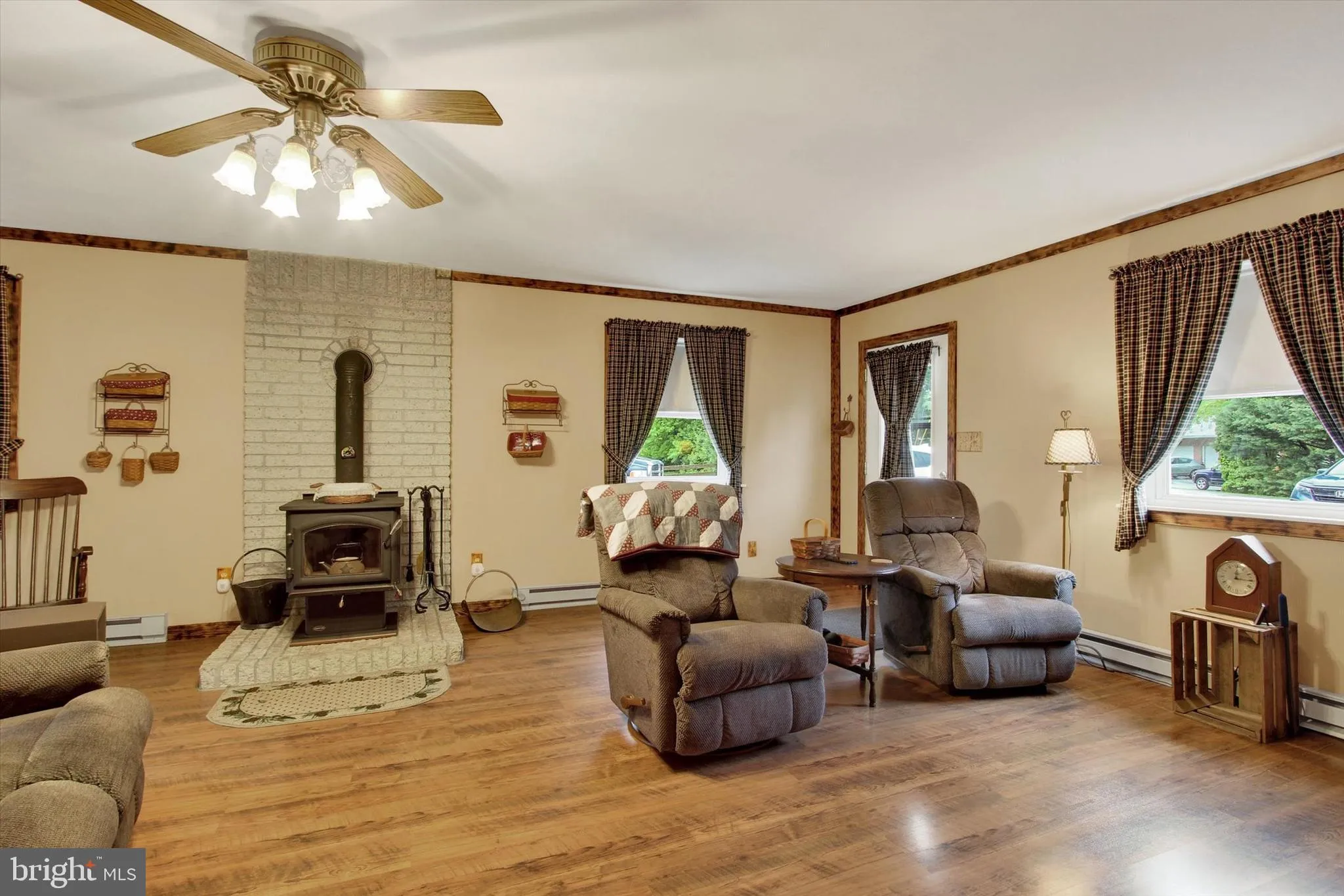 Abbottstown, Pennsylvania 17301, United States, 2 Bedrooms Bedrooms, ,2 BathroomsBathrooms,Residential,Pending,133786