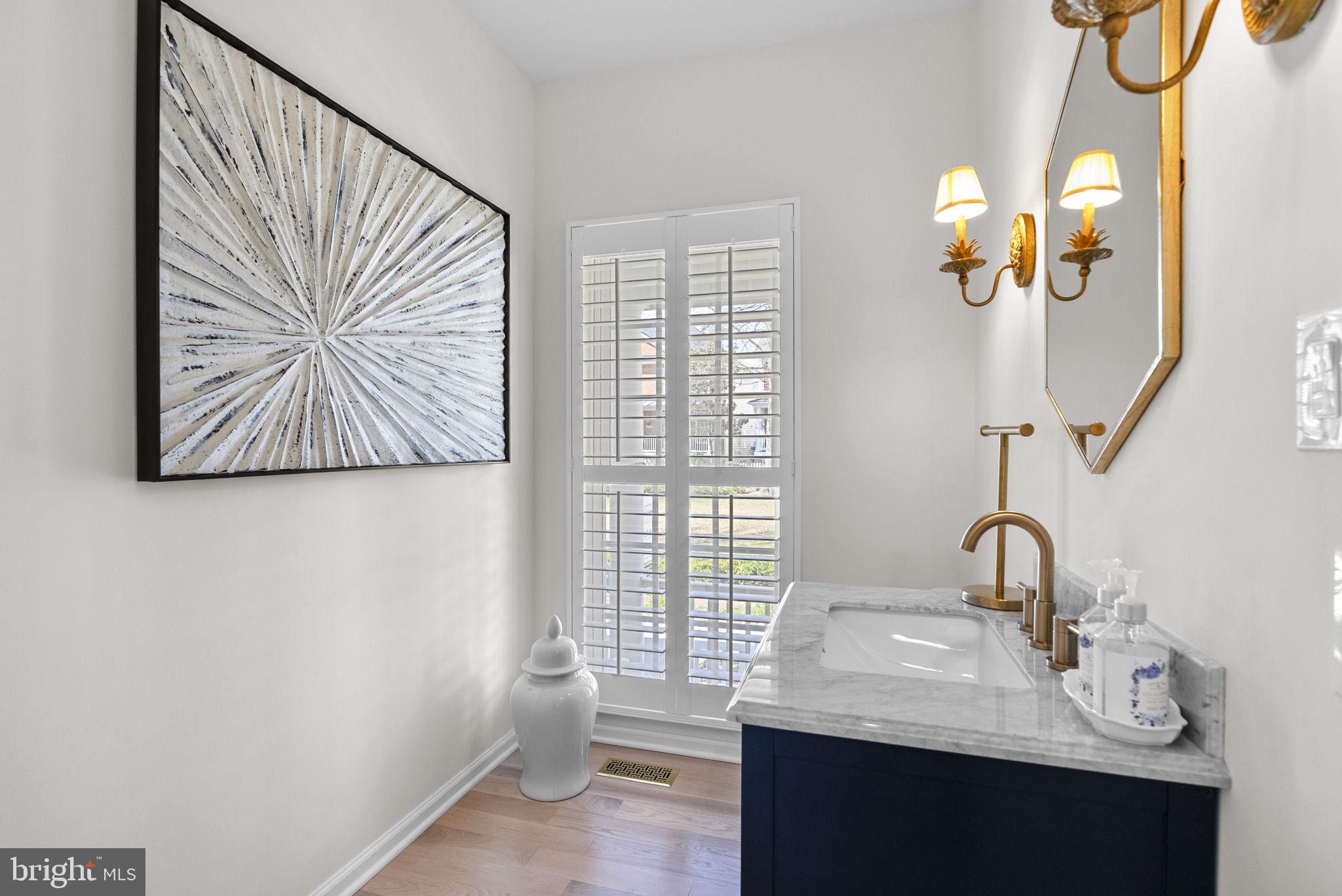 LAKELANDS - Residential