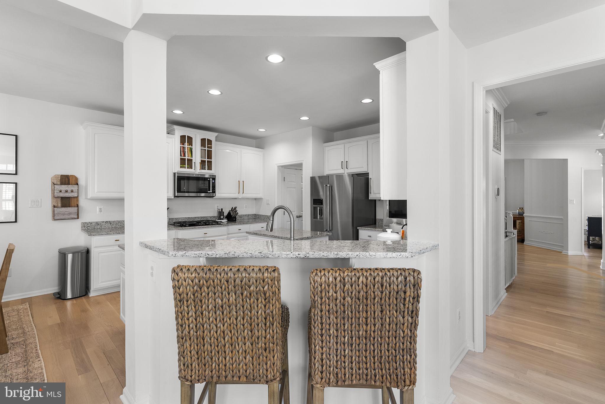 LAKELANDS - Residential