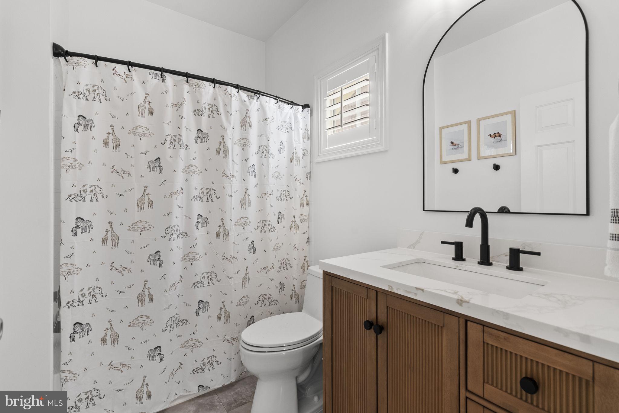 LAKELANDS - Residential