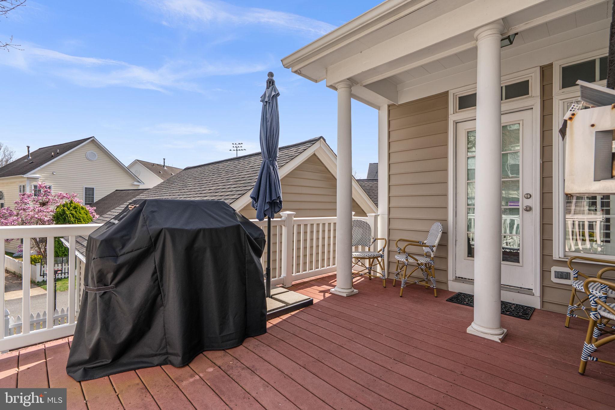 LAKELANDS - Residential