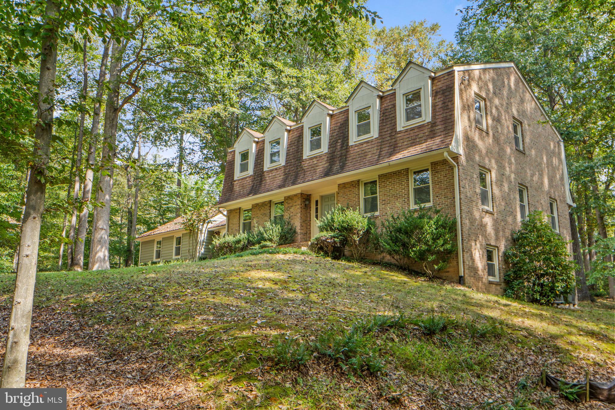 6131 MOONPATTERNS TRAIL
