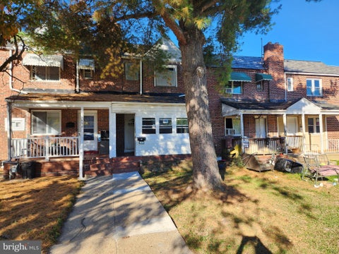 Townhouse For Sale - 3948 Brooklyn Avenue<br/> BALTIMORE, MD 21225