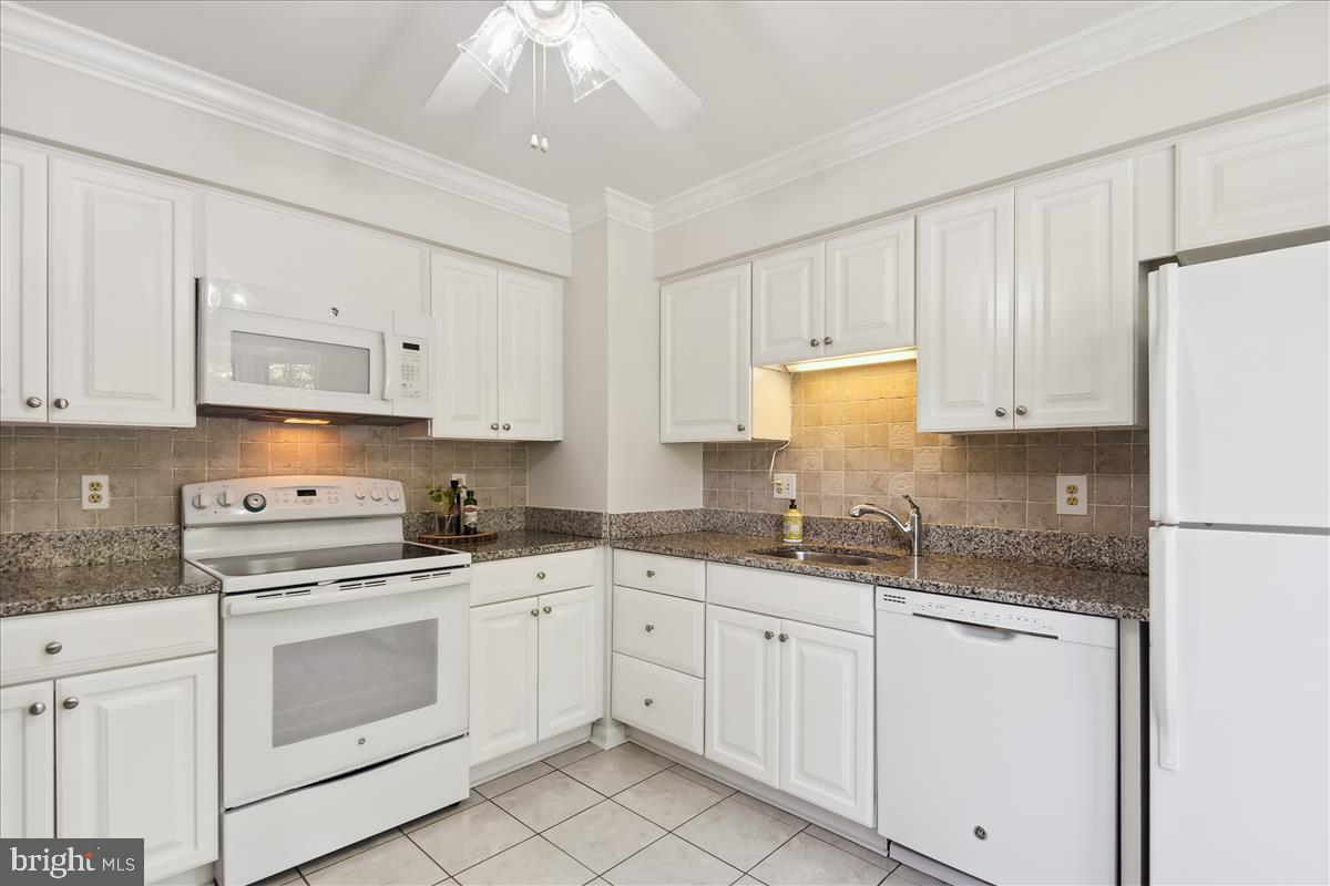 SYCAMORE HEIGHTS - Residential