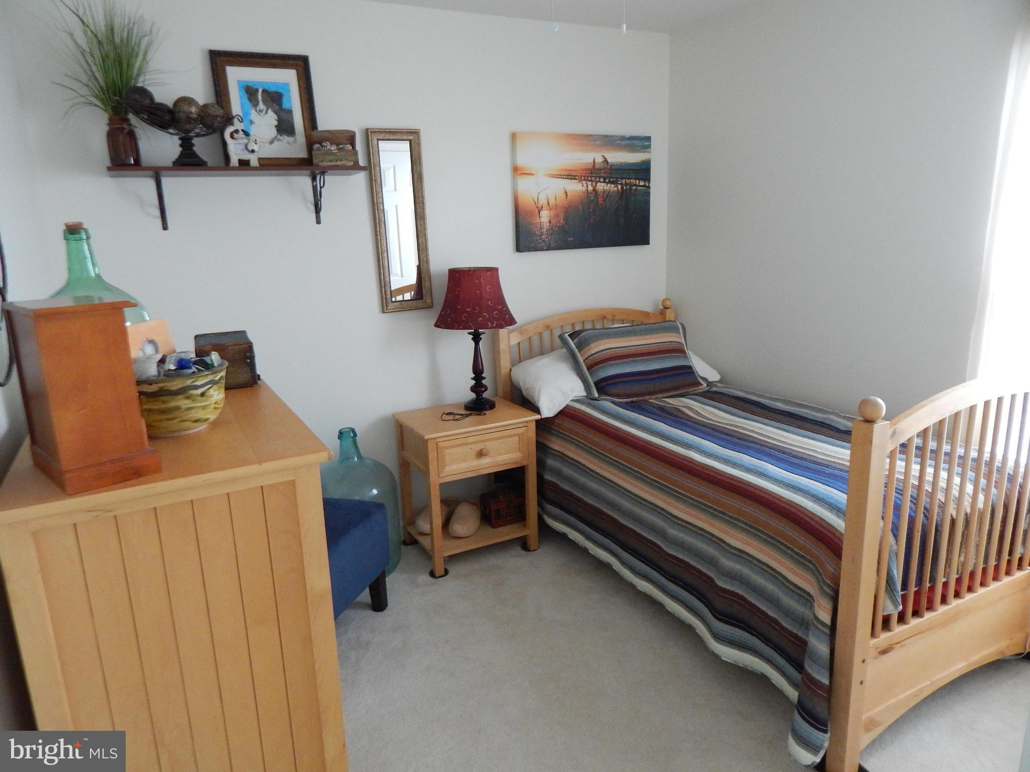 LAKELAND PLACE - Residential