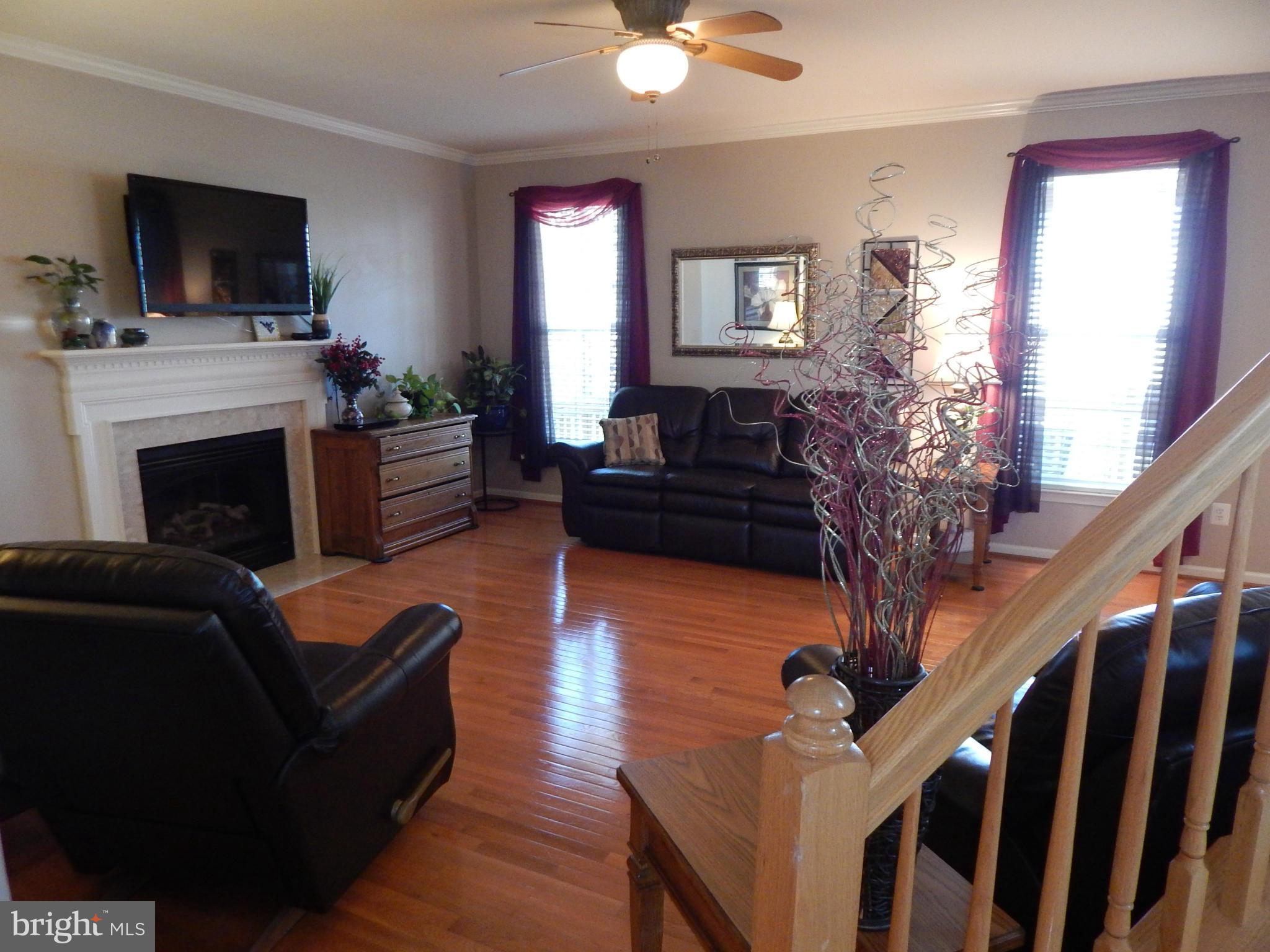 LAKELAND PLACE - Residential