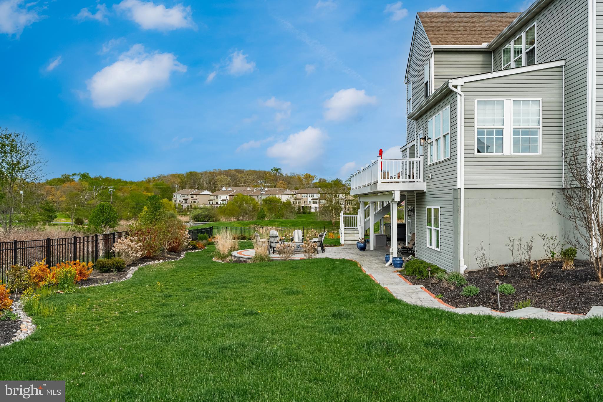 APPLECROSS - Residential