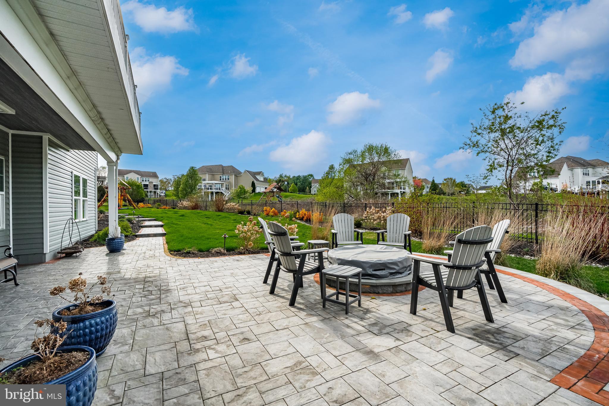 APPLECROSS - Residential