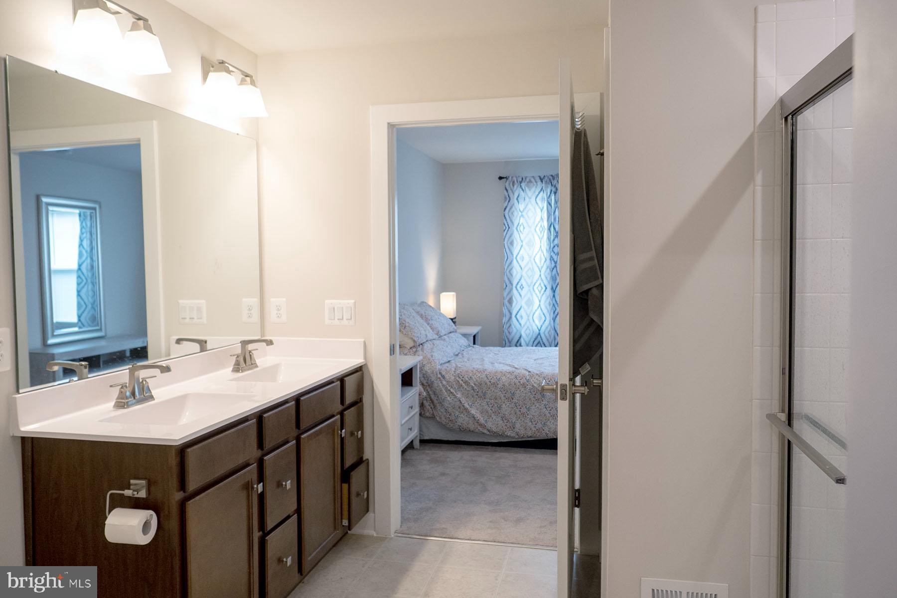 ARCADIA NORTH - Residential Lease