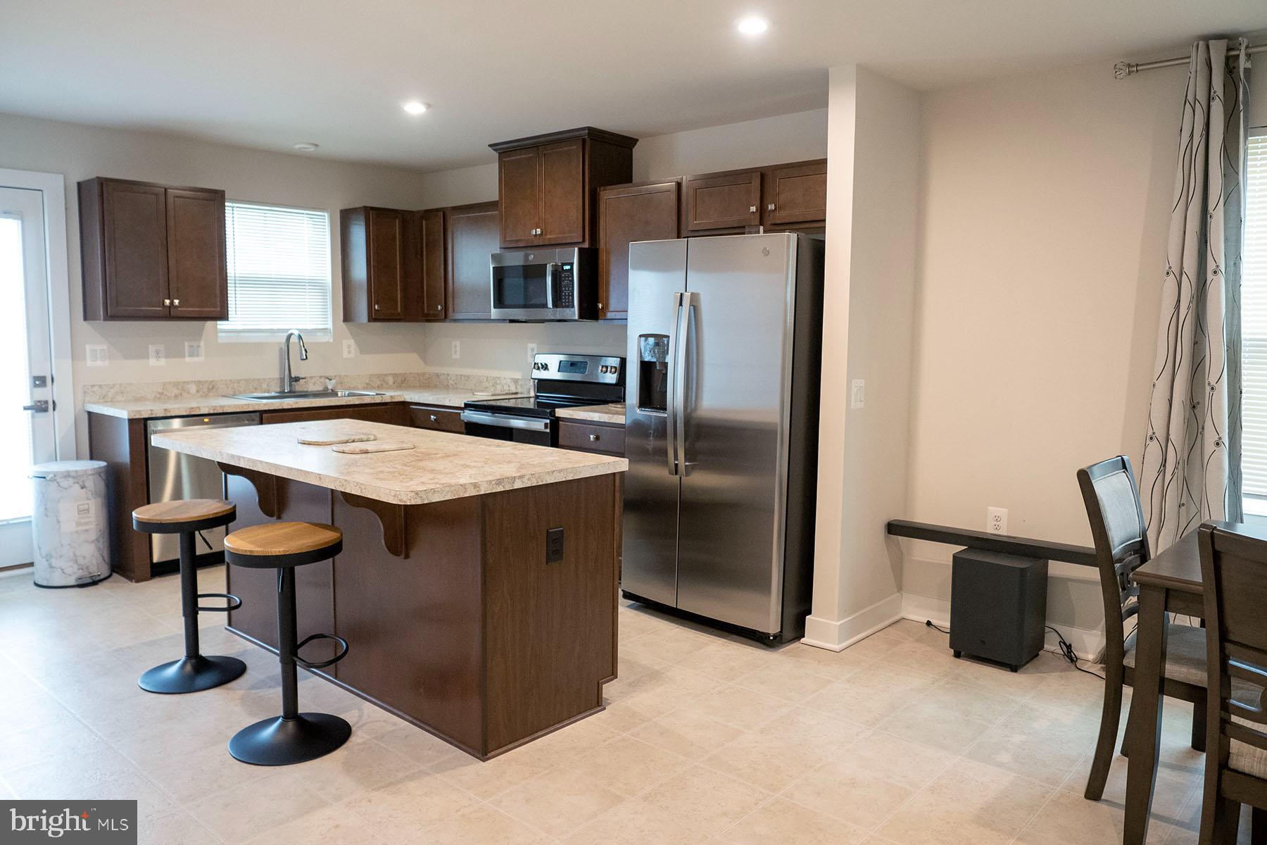 ARCADIA NORTH - Residential Lease