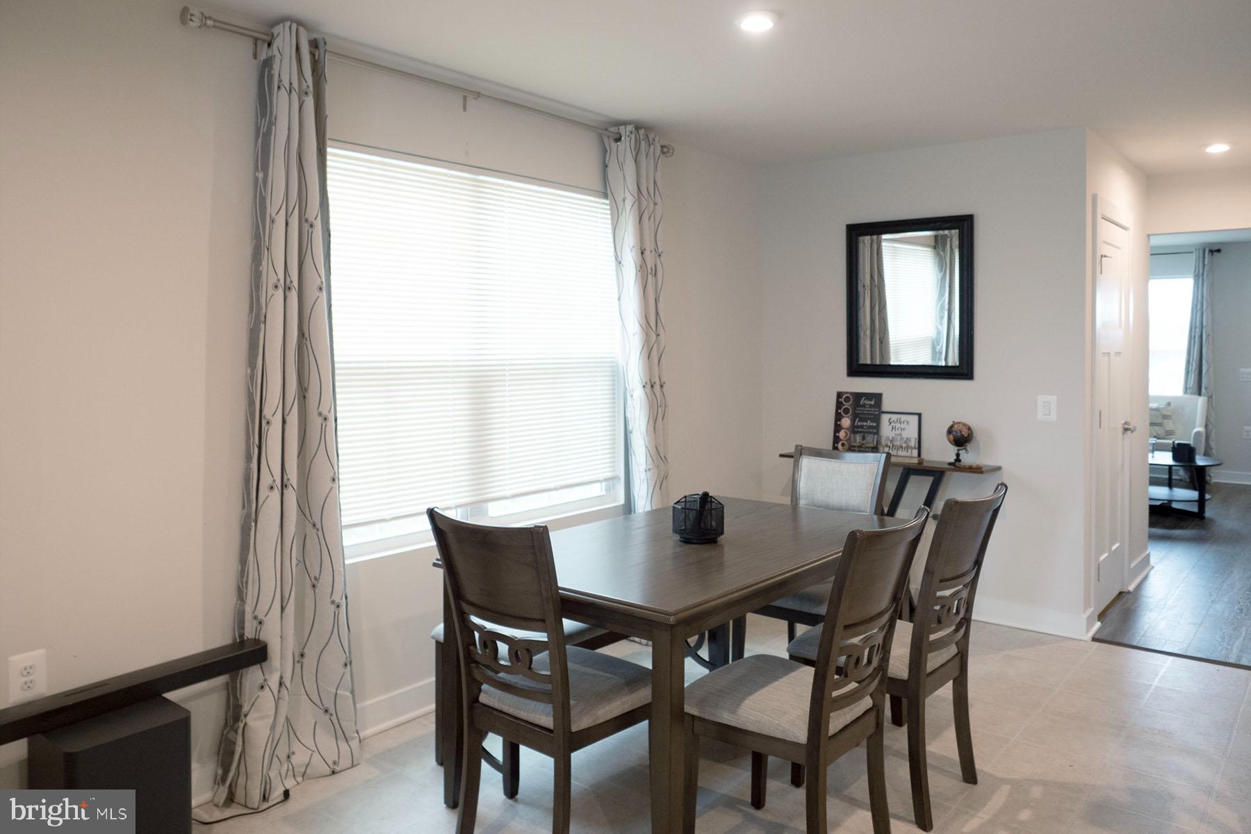 ARCADIA NORTH - Residential Lease