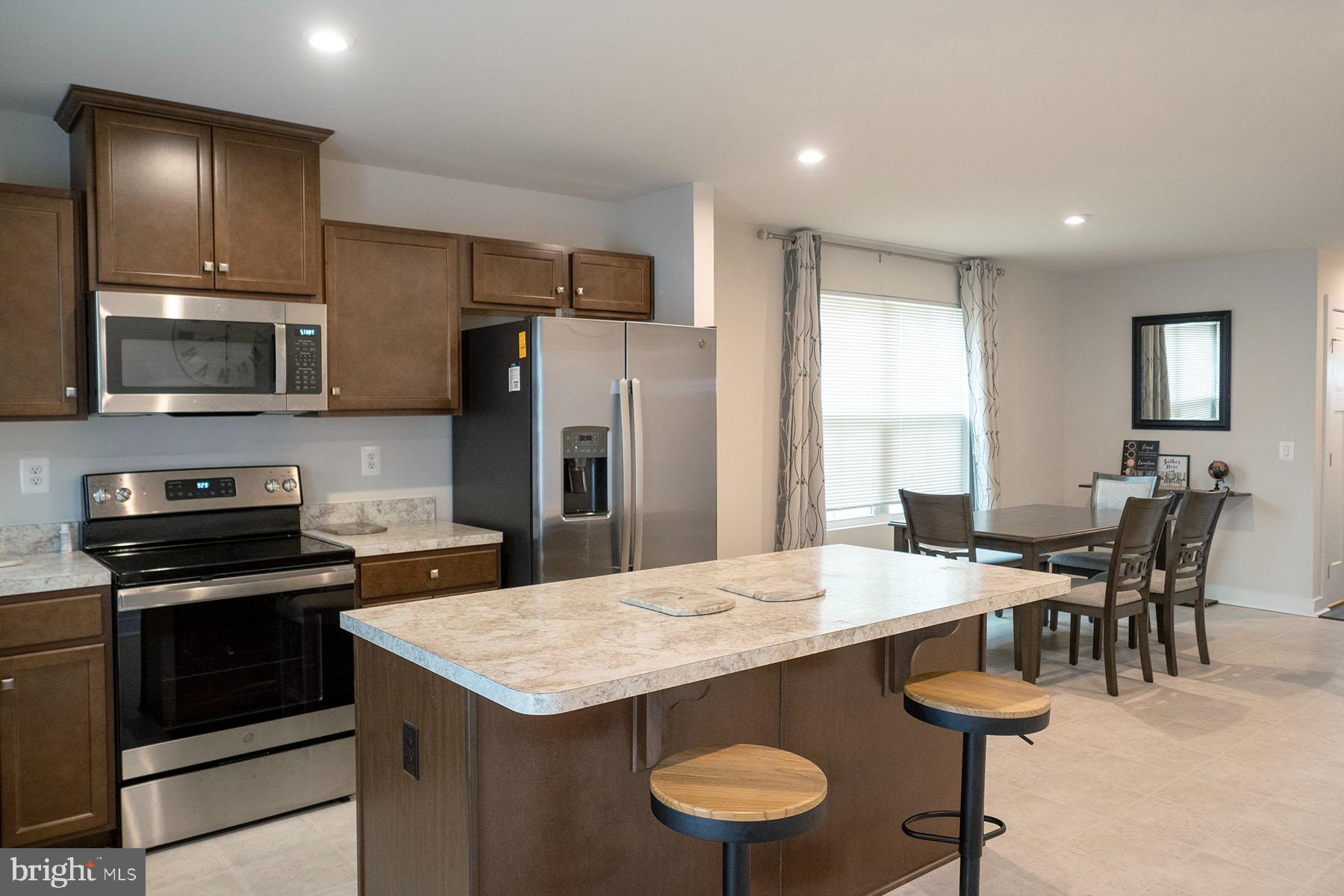 ARCADIA NORTH - Residential Lease