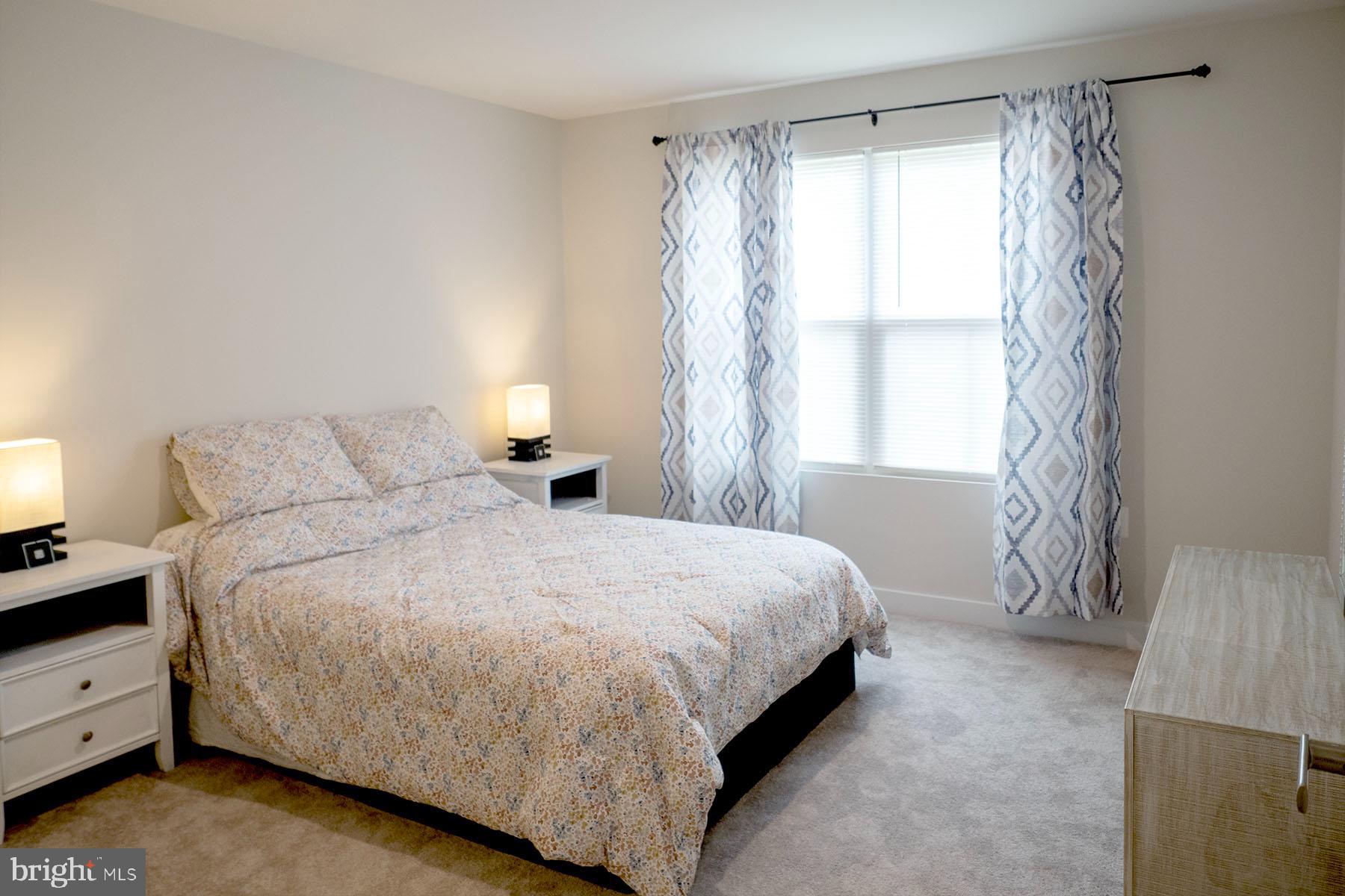 ARCADIA NORTH - Residential Lease