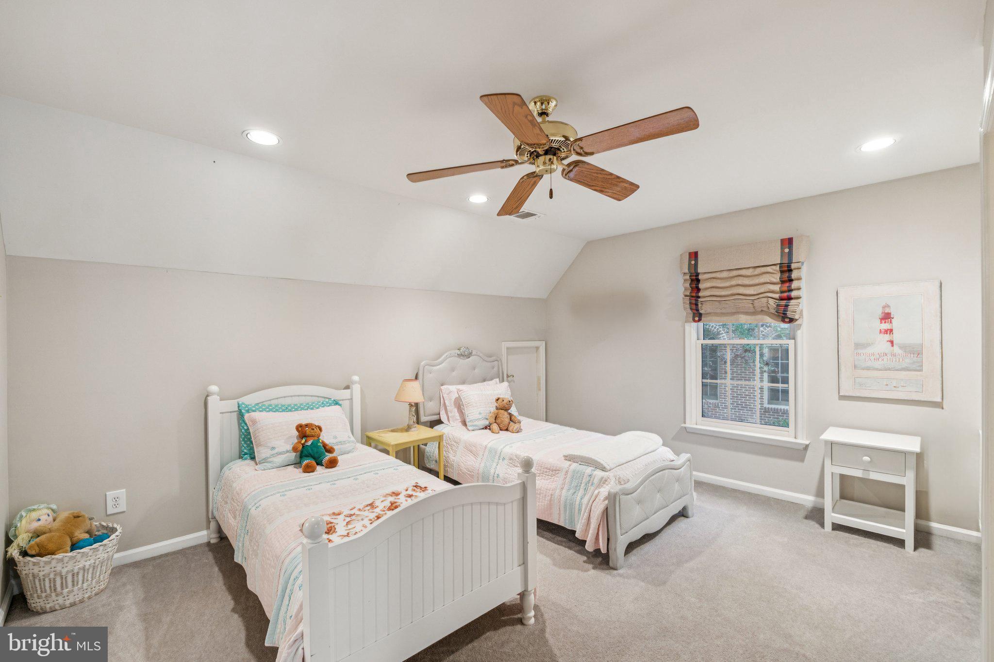 AVENEL - Residential