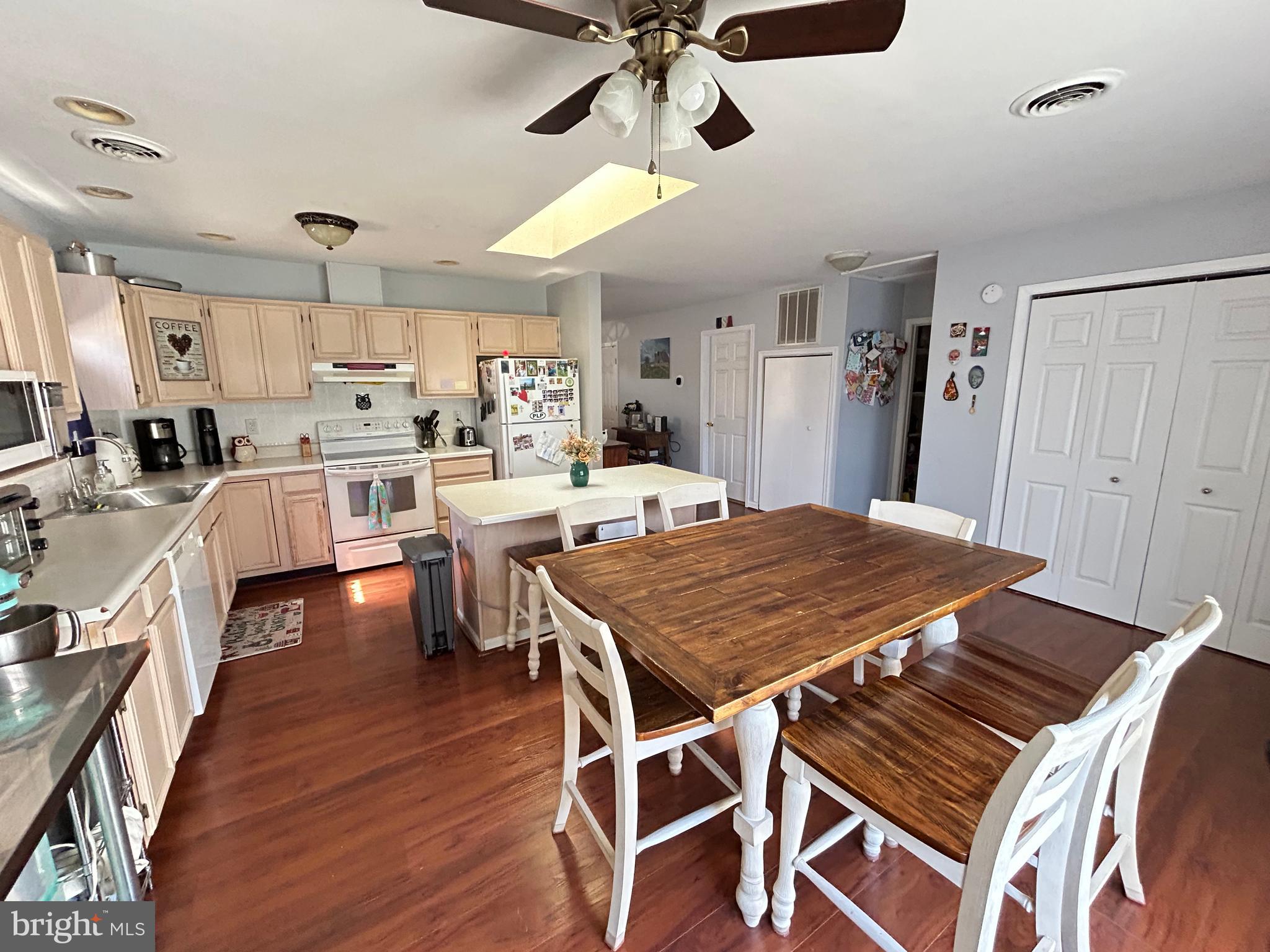524 N 6TH STREET
