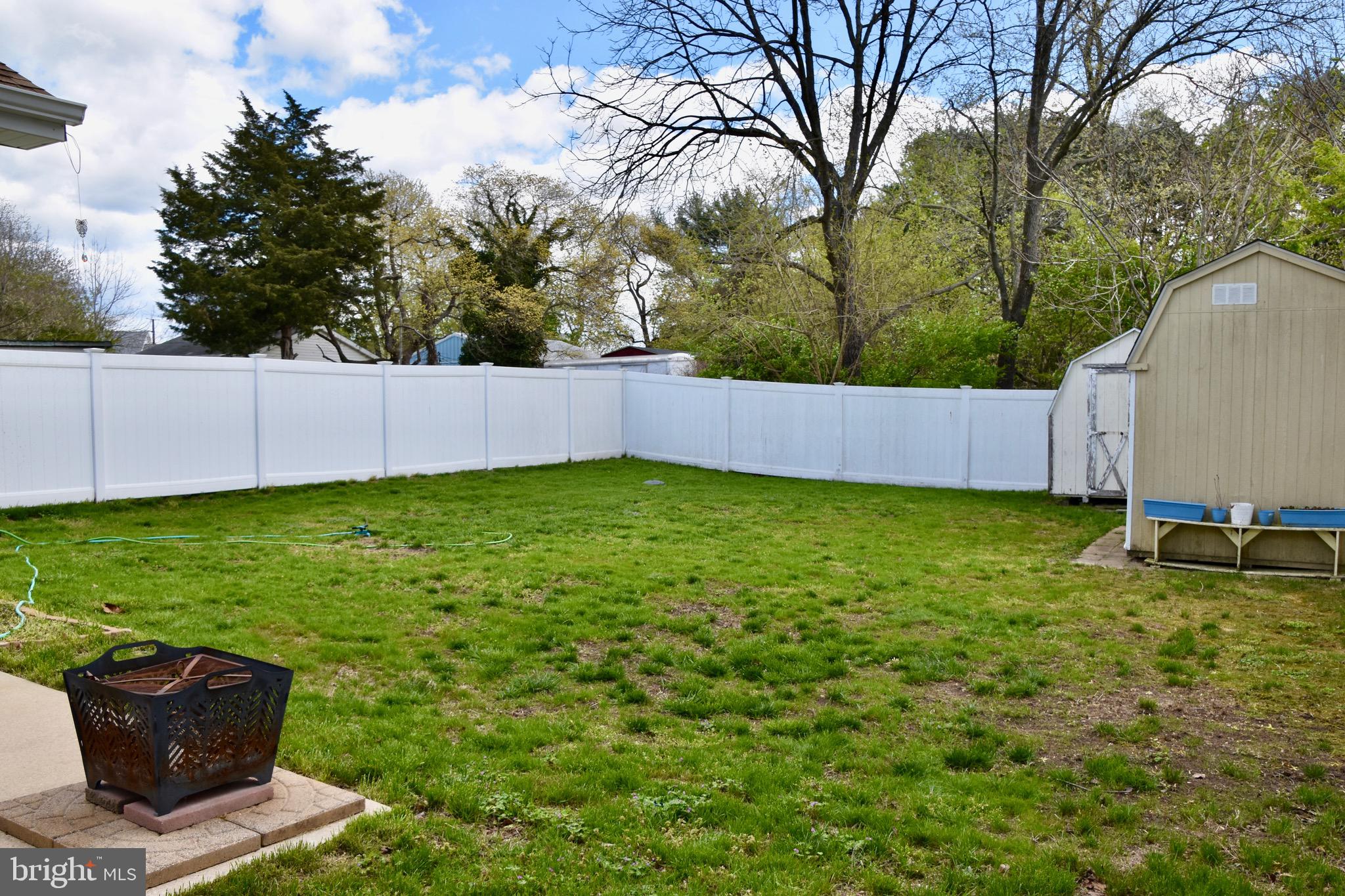 524 N 6TH STREET