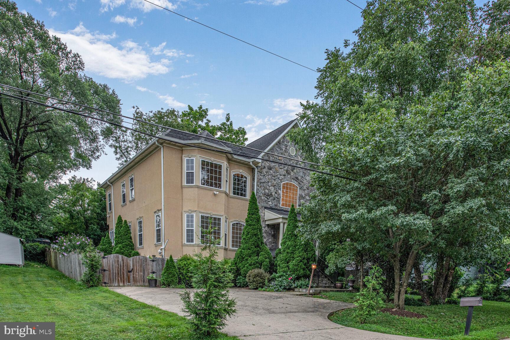 4113 WOODLAND ROAD