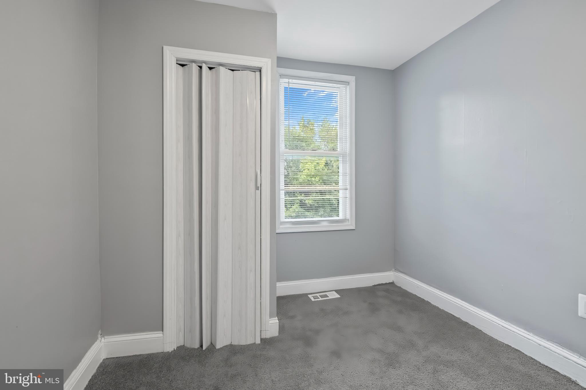 BELAIR-EDISON - Residential Lease