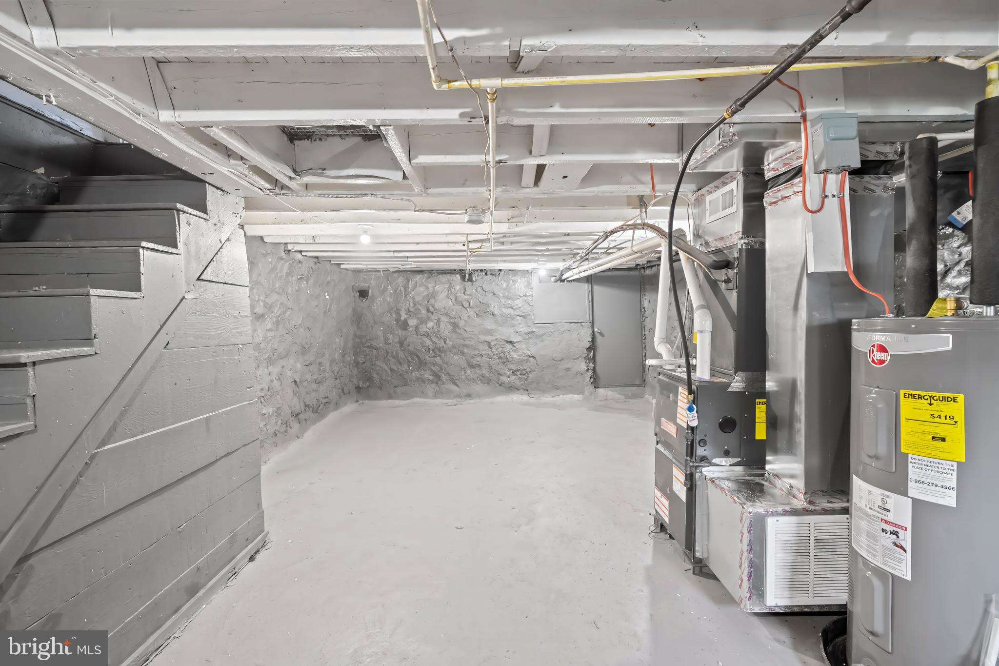 BELAIR-EDISON - Residential Lease