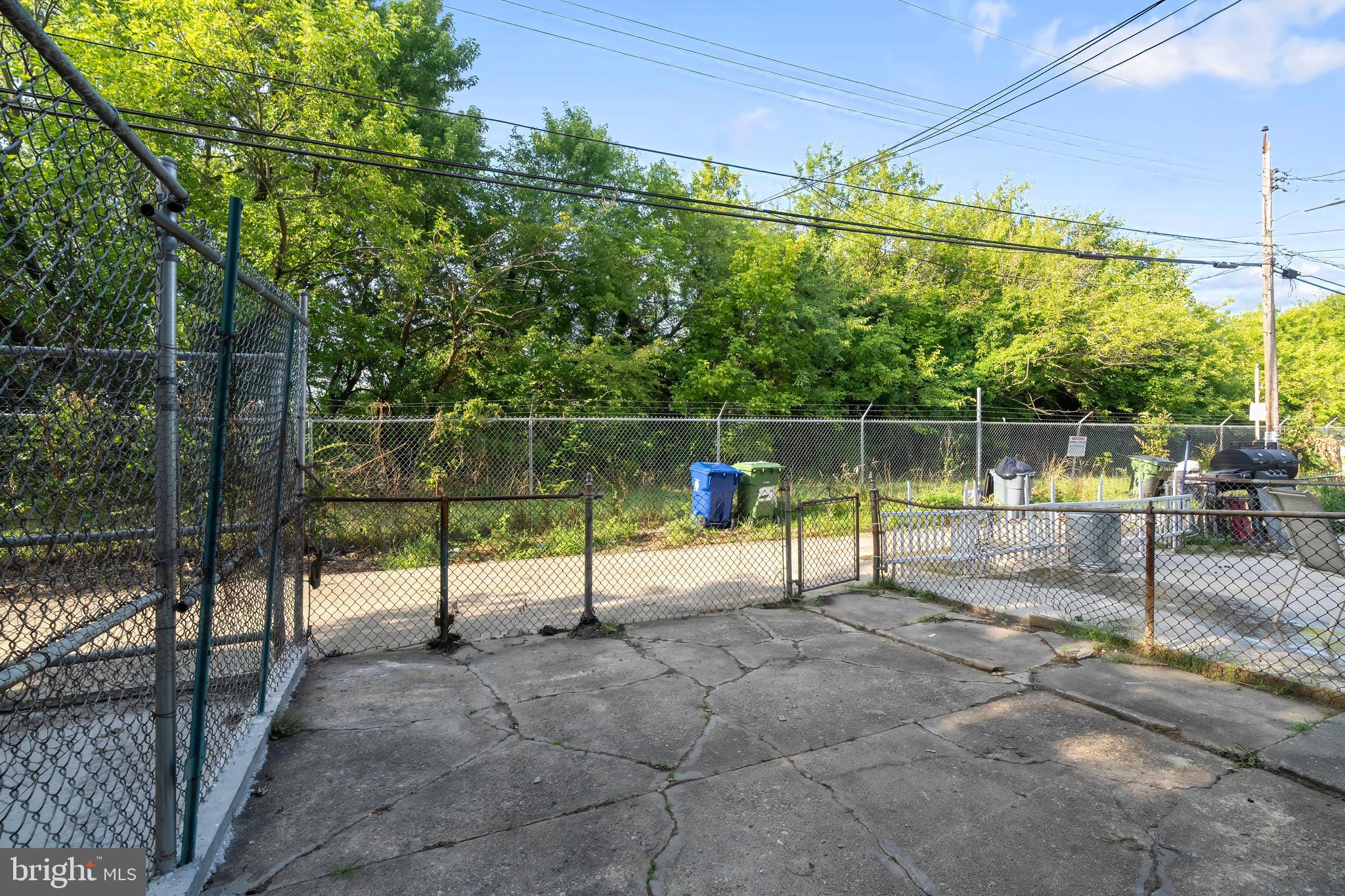 BELAIR-EDISON - Residential Lease