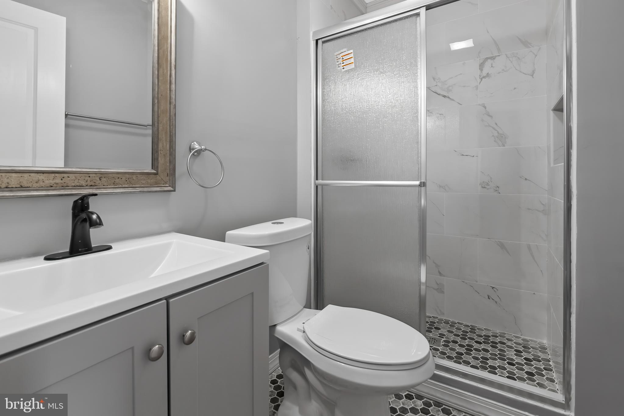 BELAIR-EDISON - Residential Lease