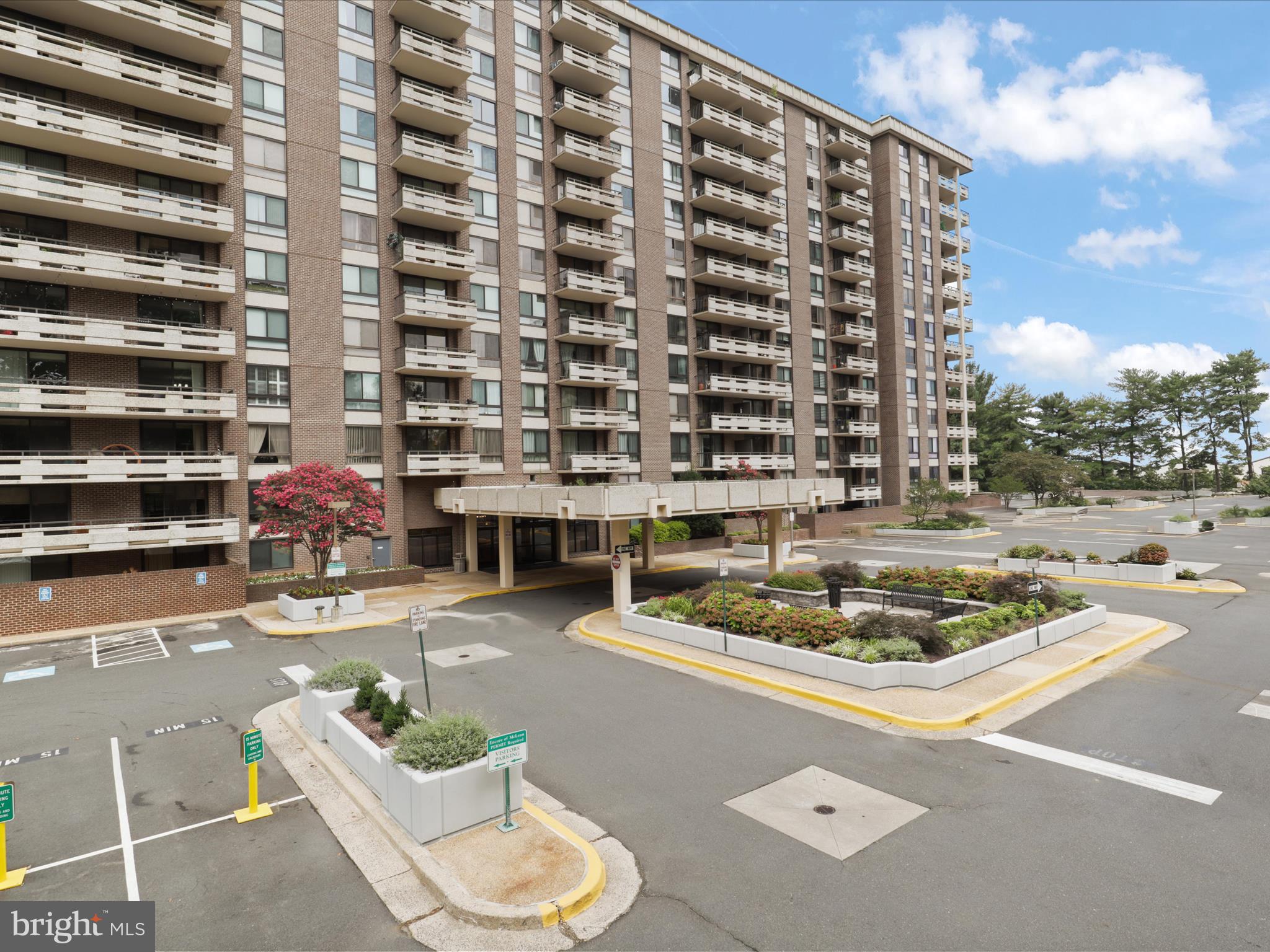 1808 OLD MEADOW ROAD 1418