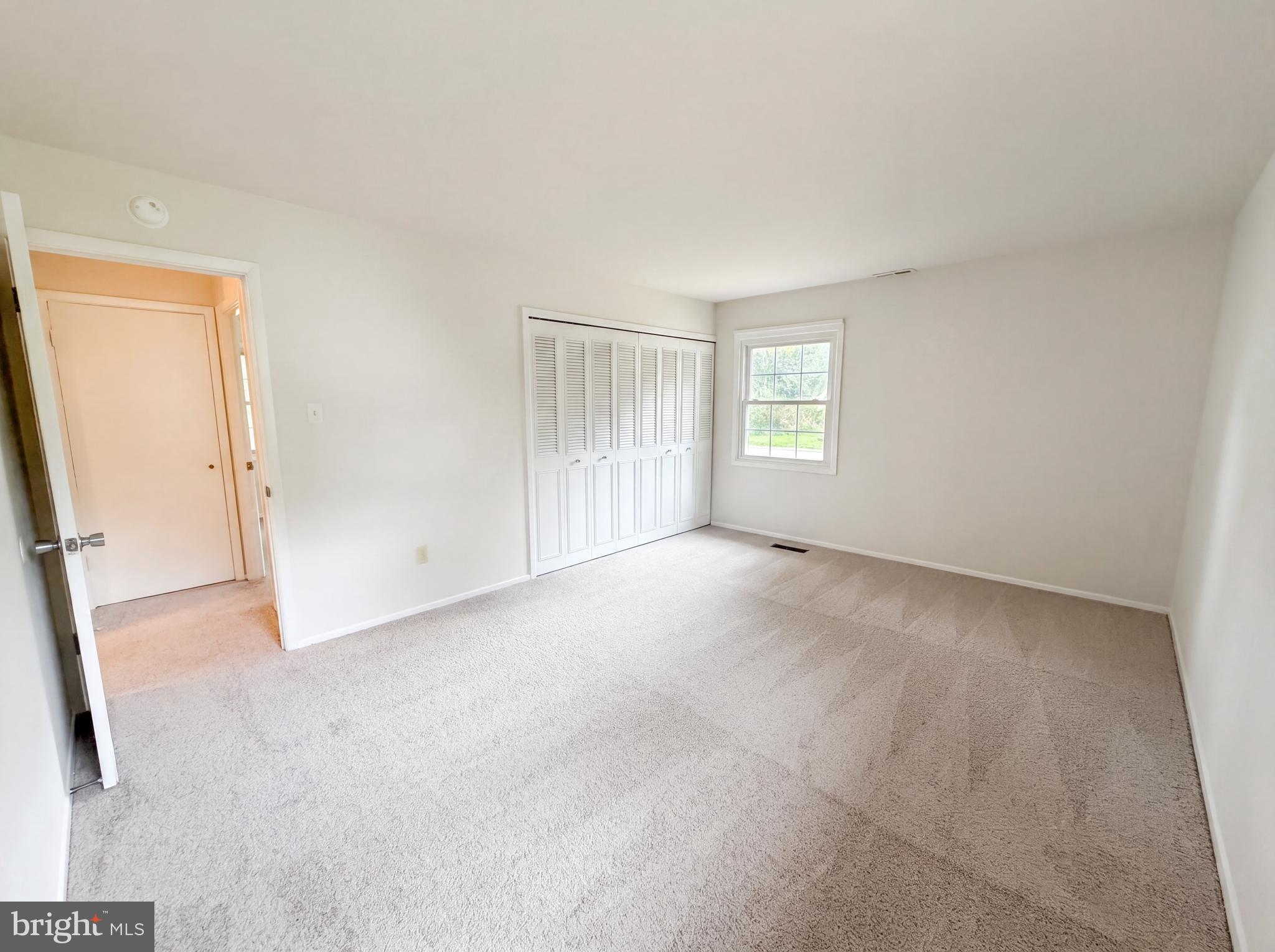 MEADOWBROOK - Residential