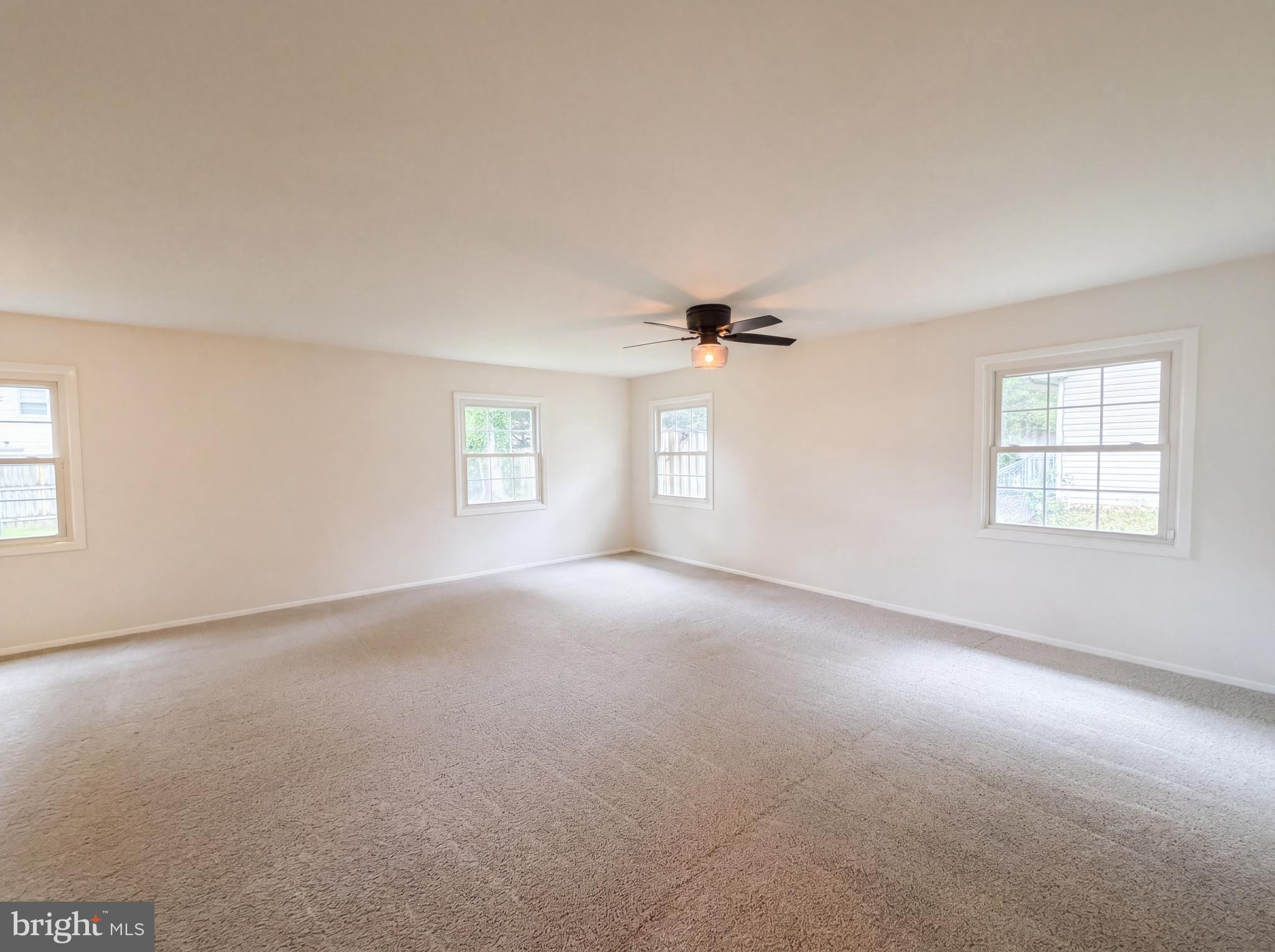 MEADOWBROOK - Residential