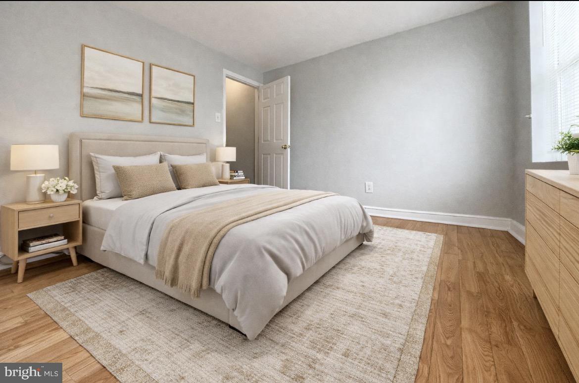 2136 E TUCKER STREET