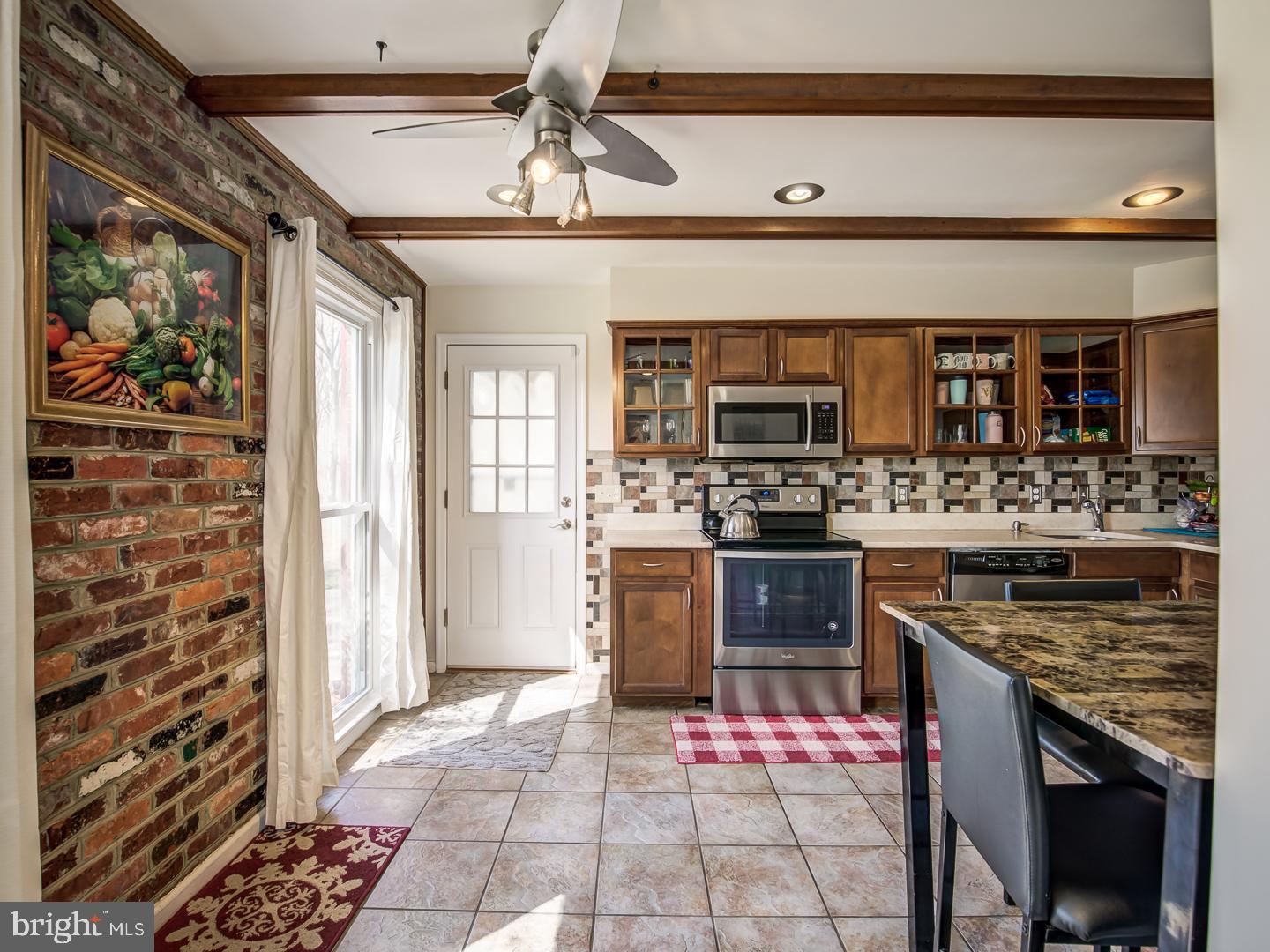 MARLTON - Residential