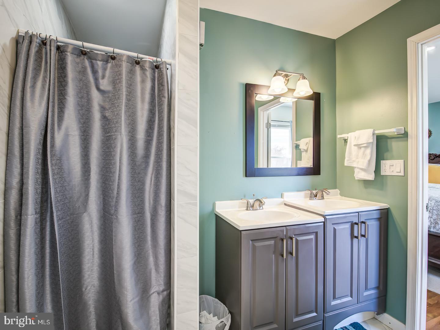 MARLTON - Residential