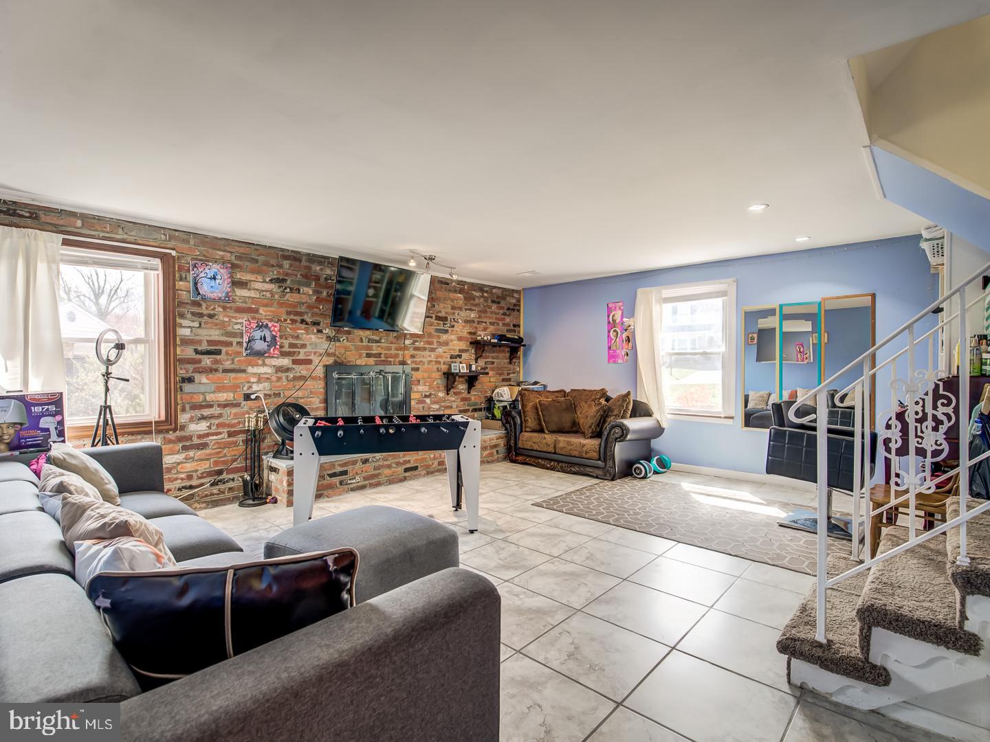 MARLTON - Residential