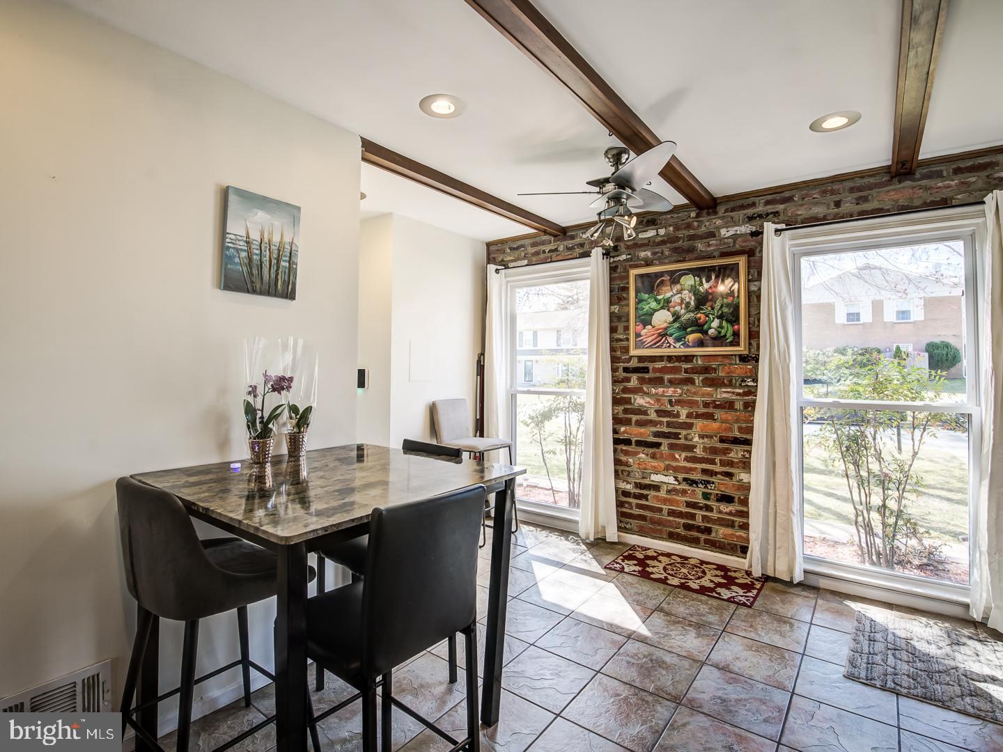 MARLTON - Residential