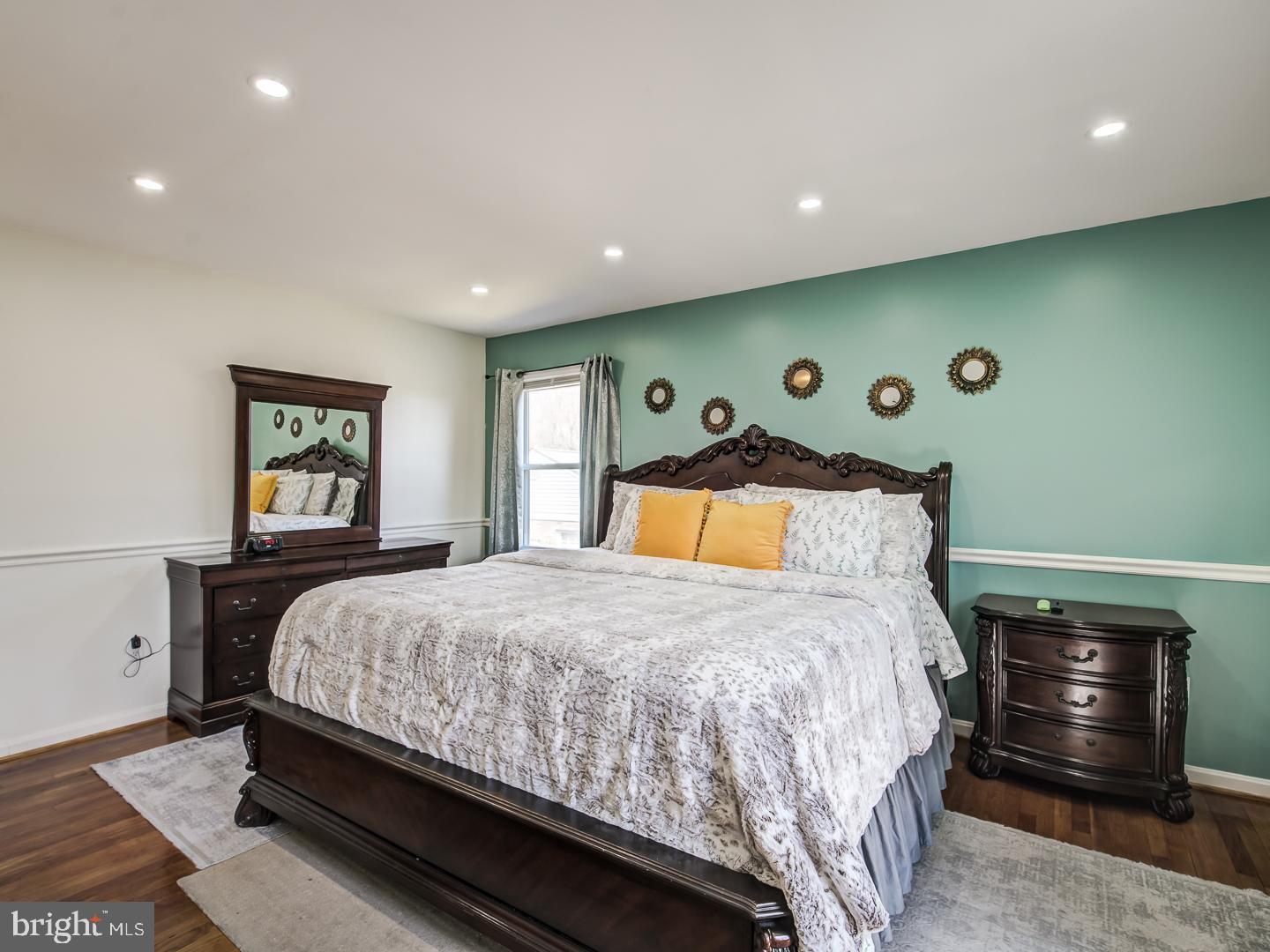 MARLTON - Residential