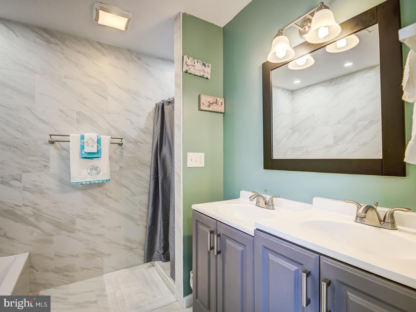 MARLTON - Residential