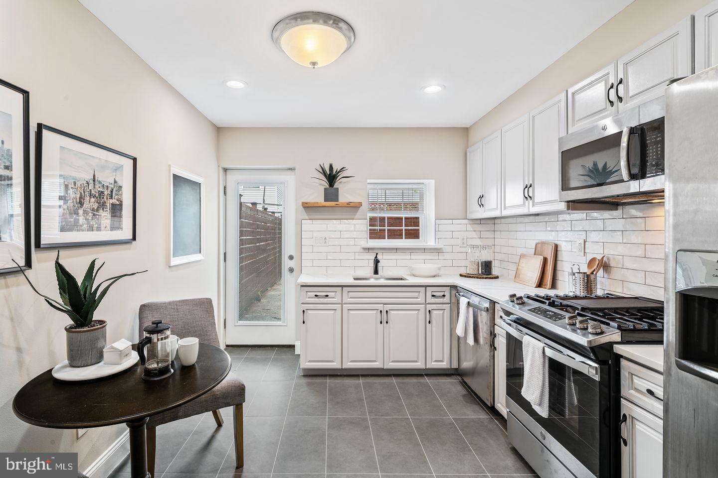 NEWBOLD - Residential