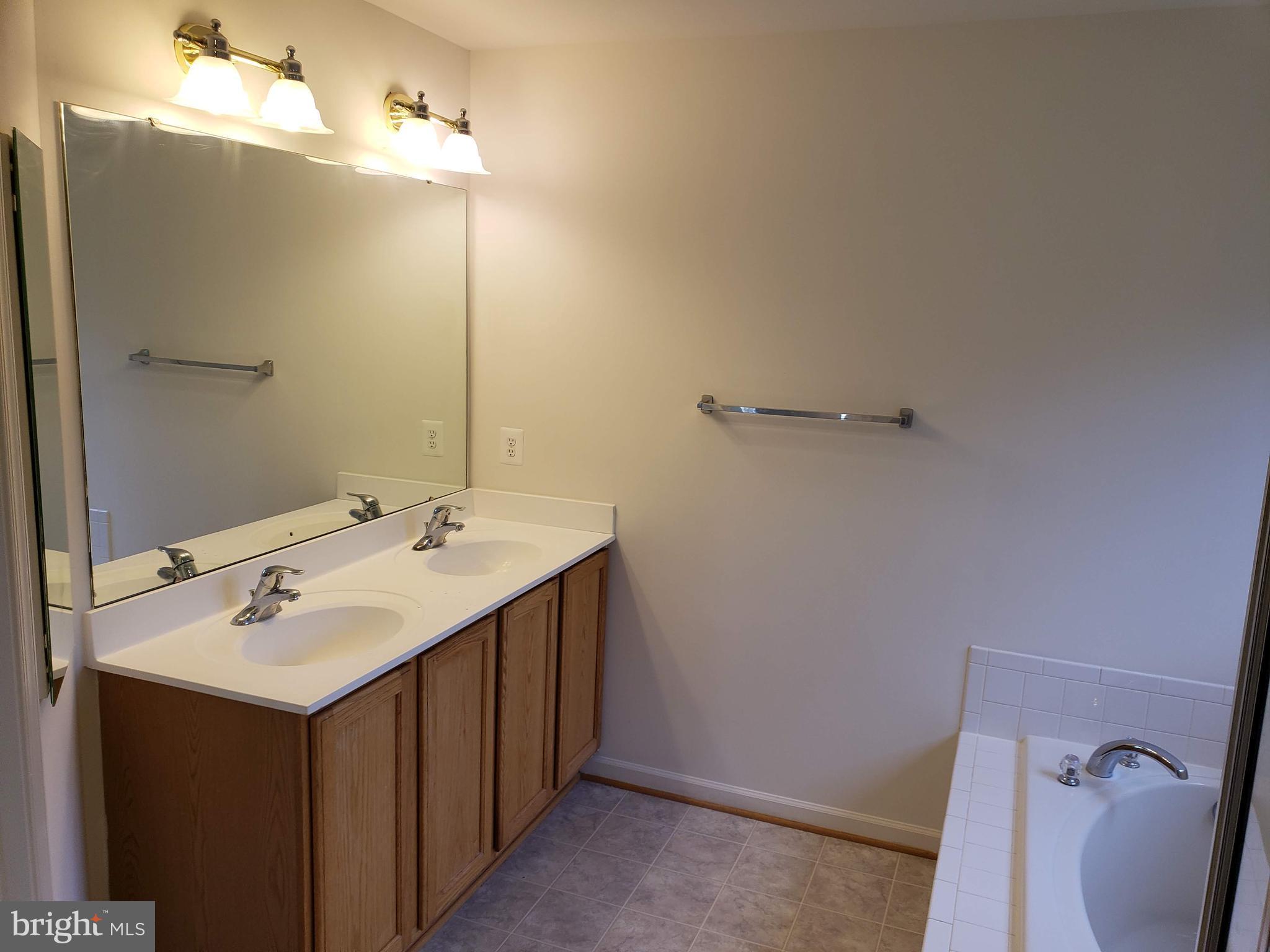 WOODSTOCK MEWS - Residential