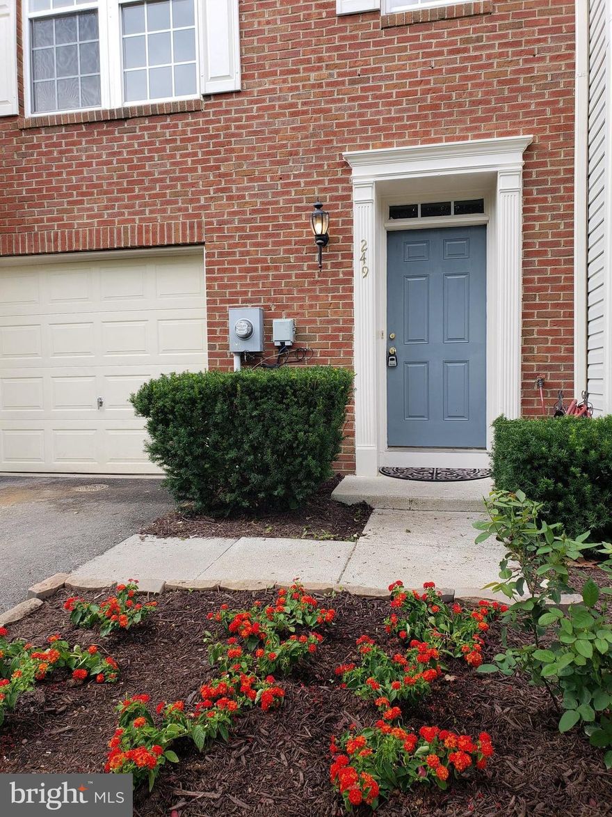 Completely redone, new paint and carpet.  New garage door opener.  Lots of finished living space almost 26400sf and natural gas heat and hot water.  Very economical! Agent related to Owner.