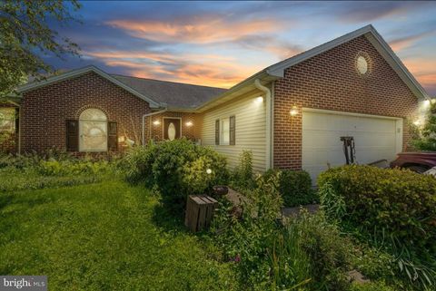 3650 ROCK CREEK DRIVE DOVER PA 17315