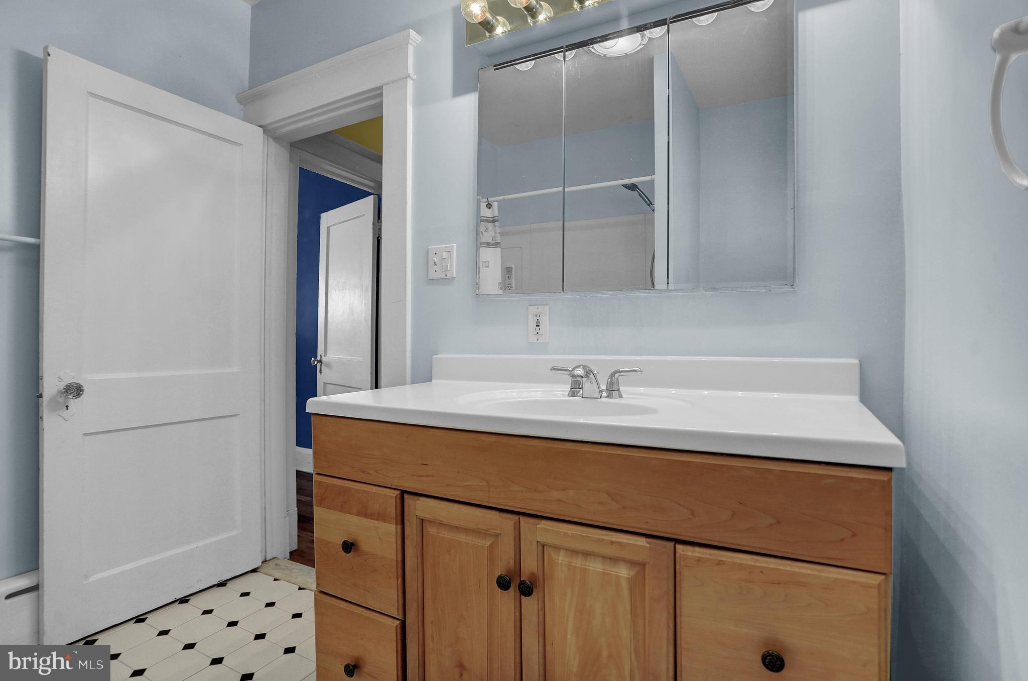 BEVERLY HILLS - Residential