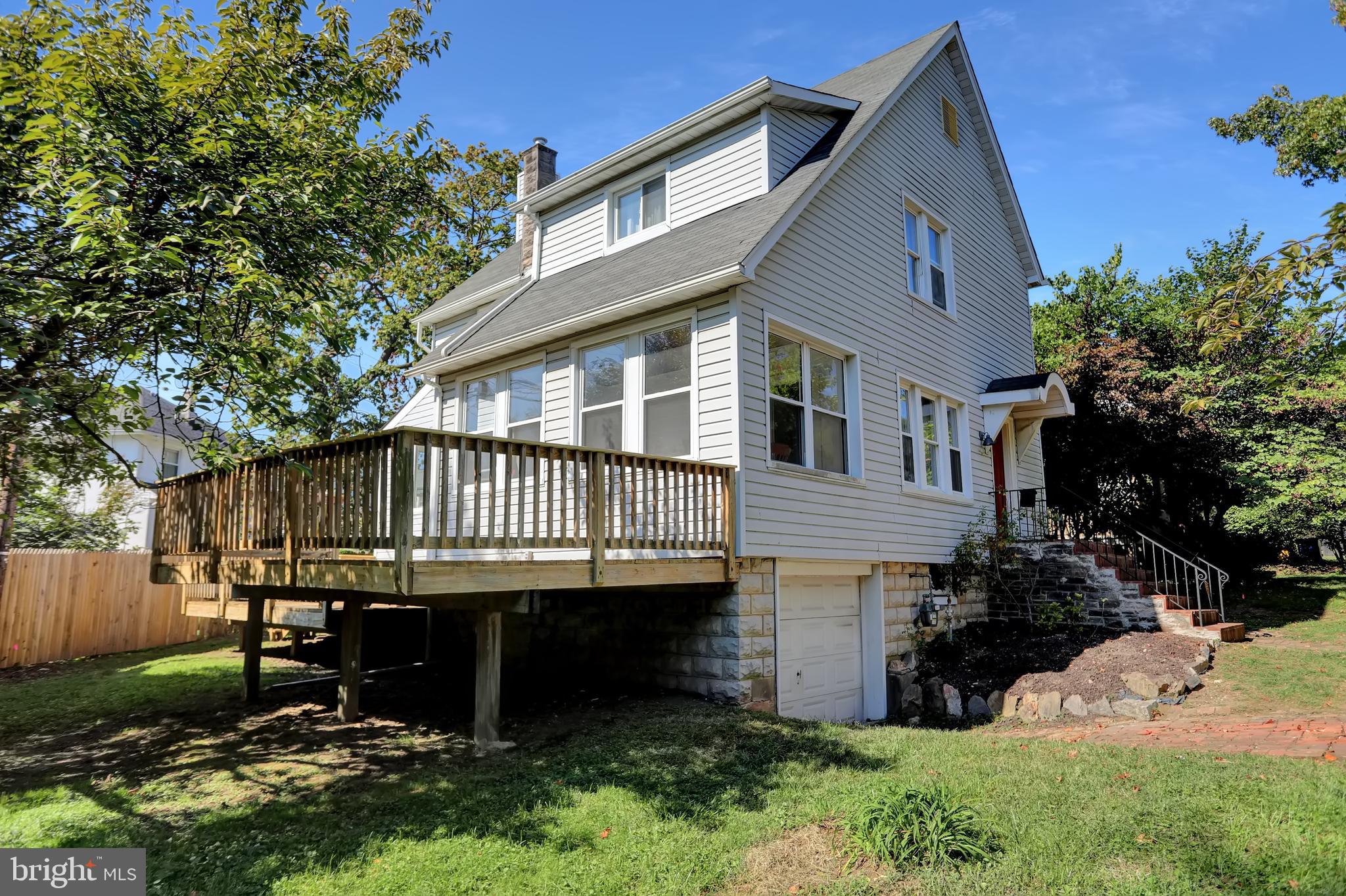 BEVERLY HILLS - Residential