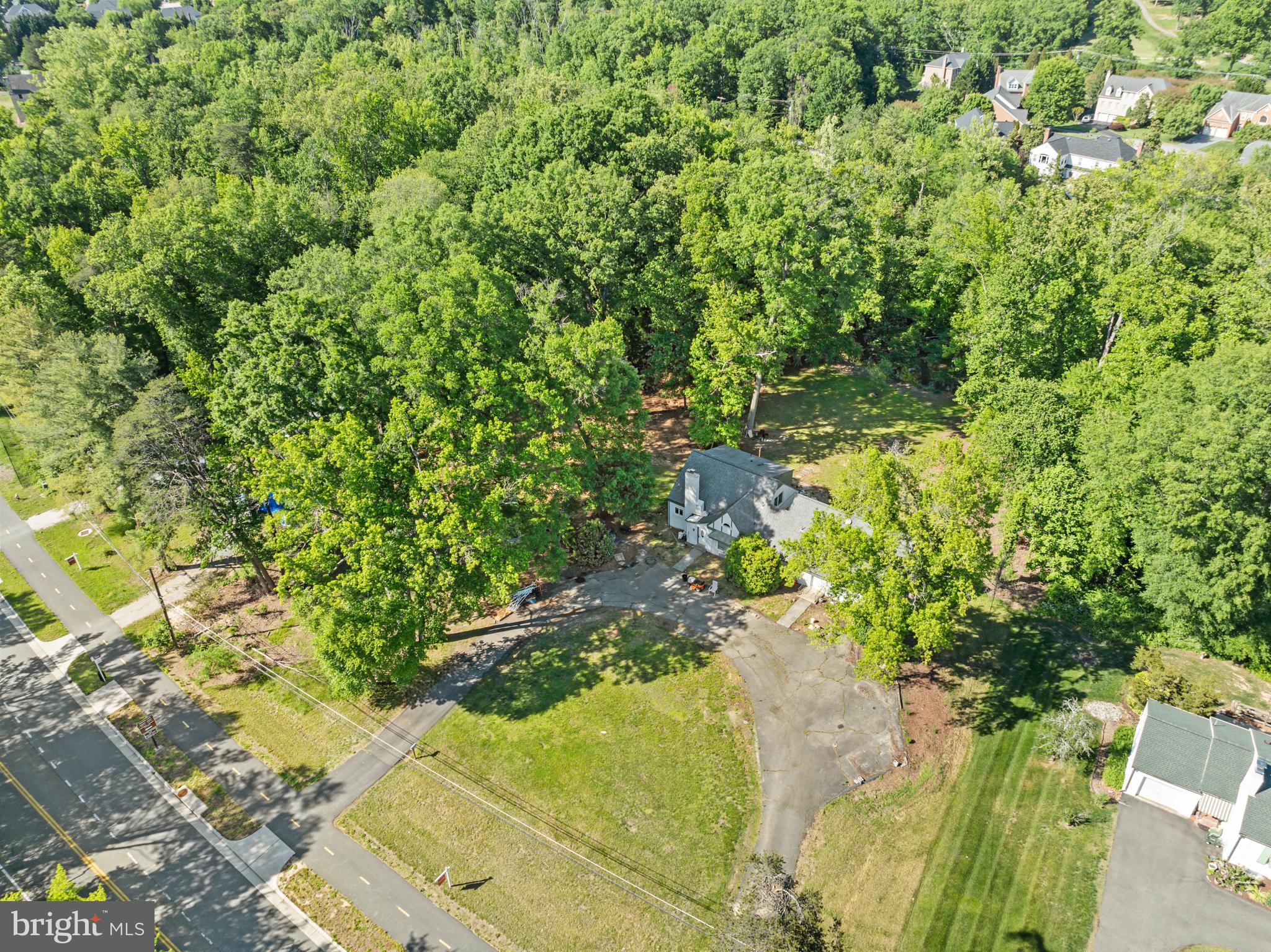 DOGUE CREEK - Residential