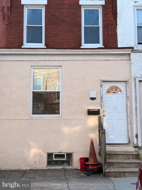 Townhouse For Sale - 5136 Hadfield Street<br/> PHILADELPHIA, PA 19143