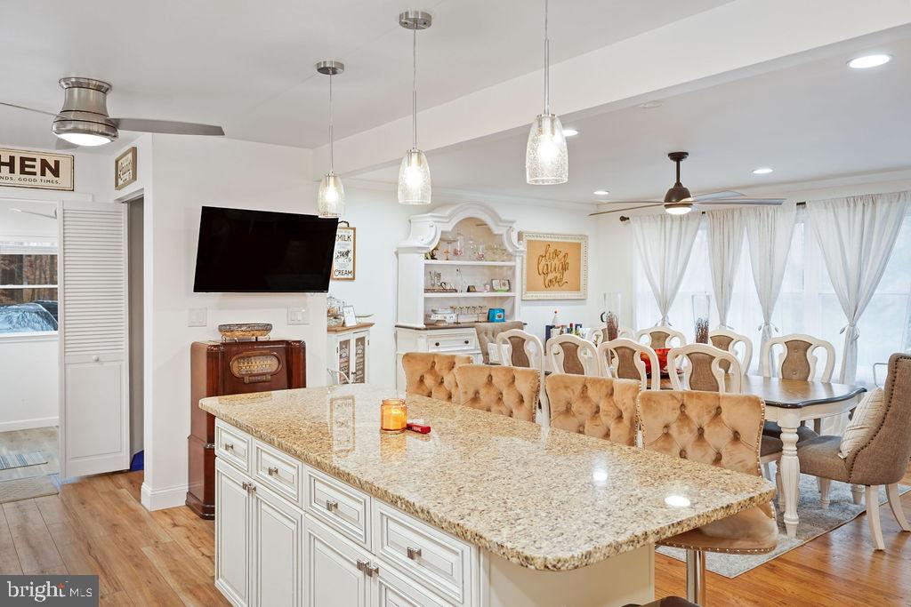 ANDORICK ACRES - Residential