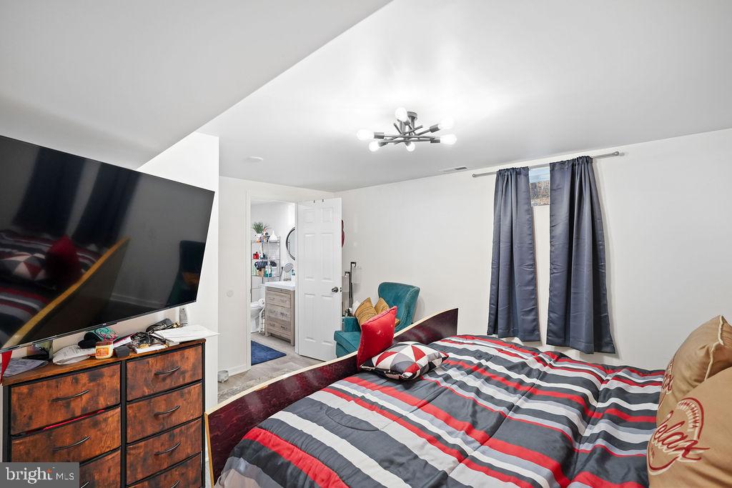 ANDORICK ACRES - Residential