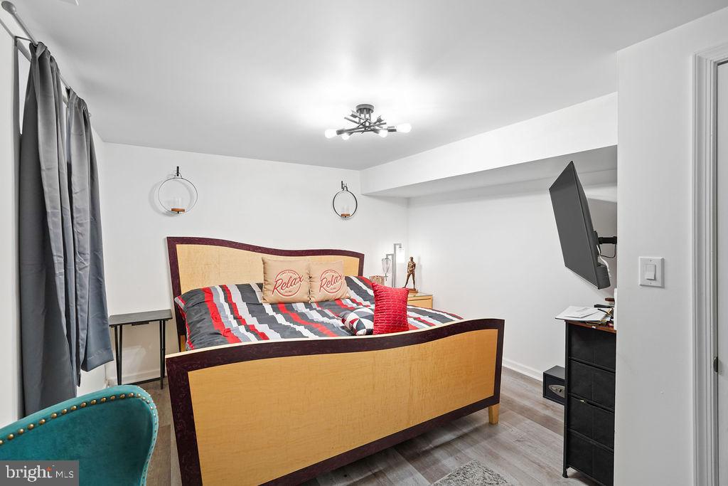 ANDORICK ACRES - Residential