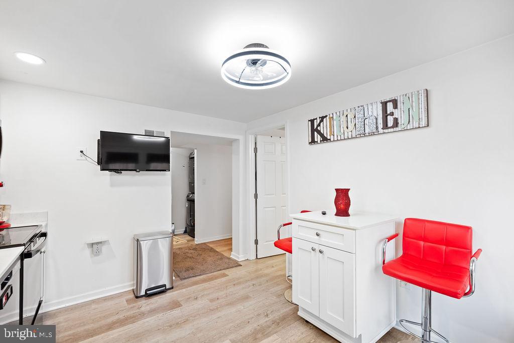 ANDORICK ACRES - Residential