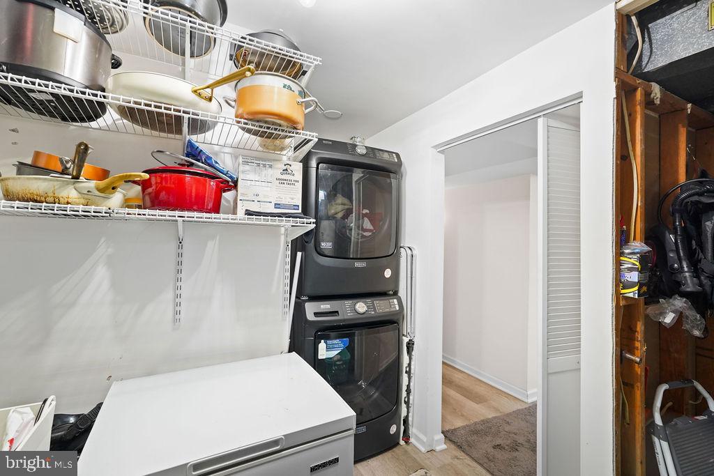 ANDORICK ACRES - Residential