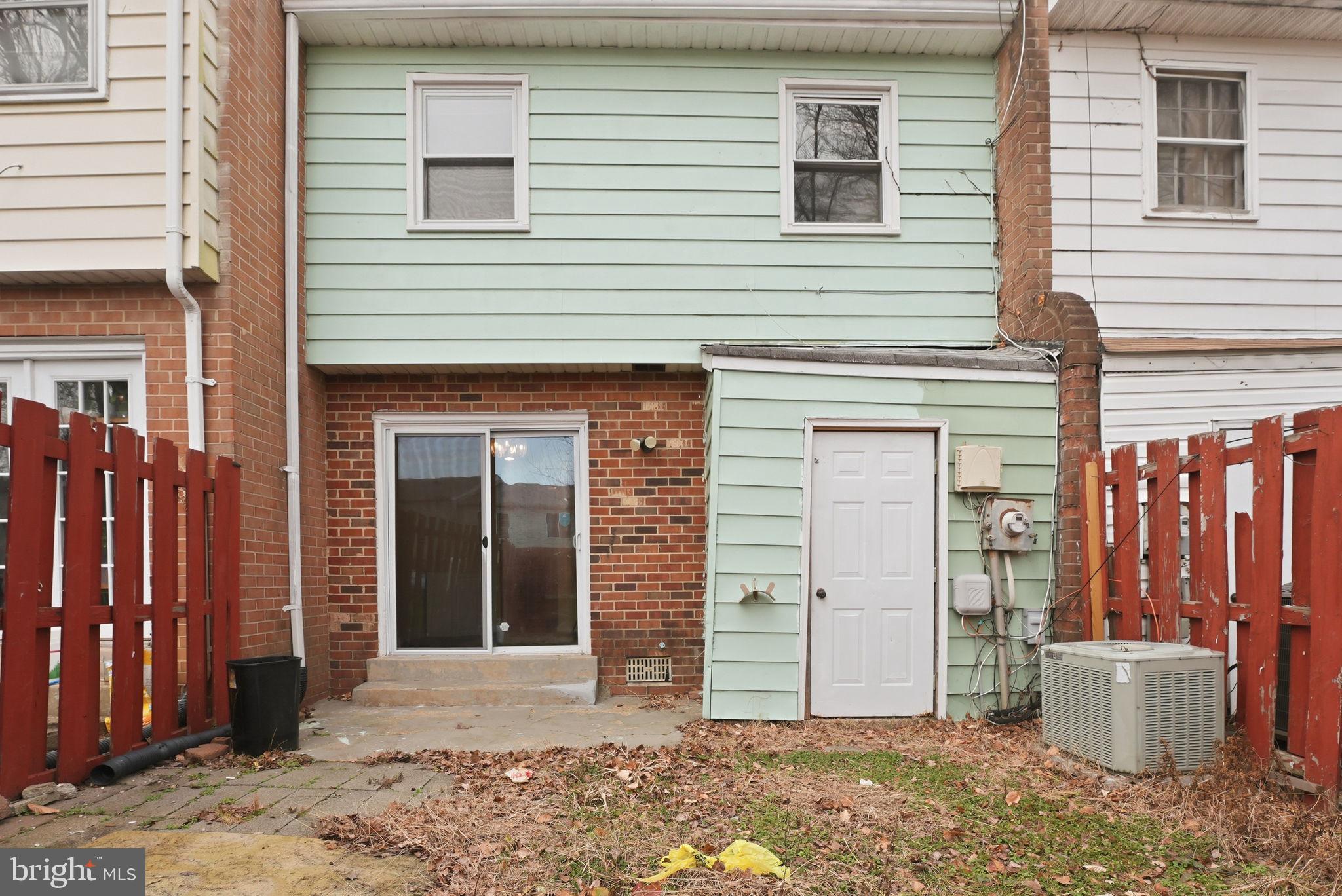 WILLIAMSTOWN - Residential Lease